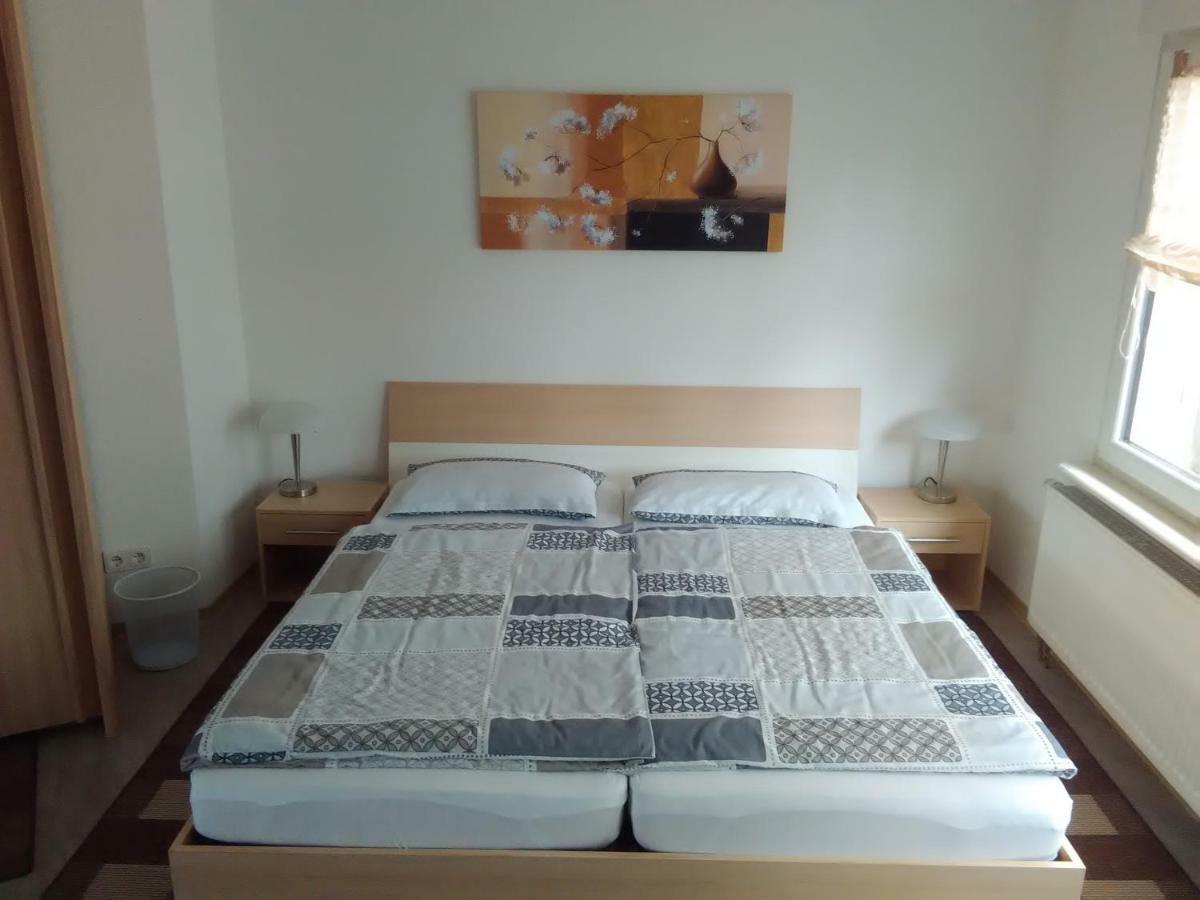 Ferienwohnung Menzel Gedern Luaran gambar